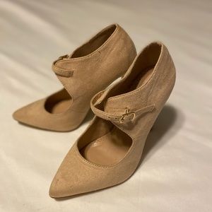Nude Stilettos